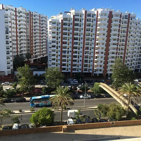 شقة T1- Da Rocha Com Piscina -segunda Linha